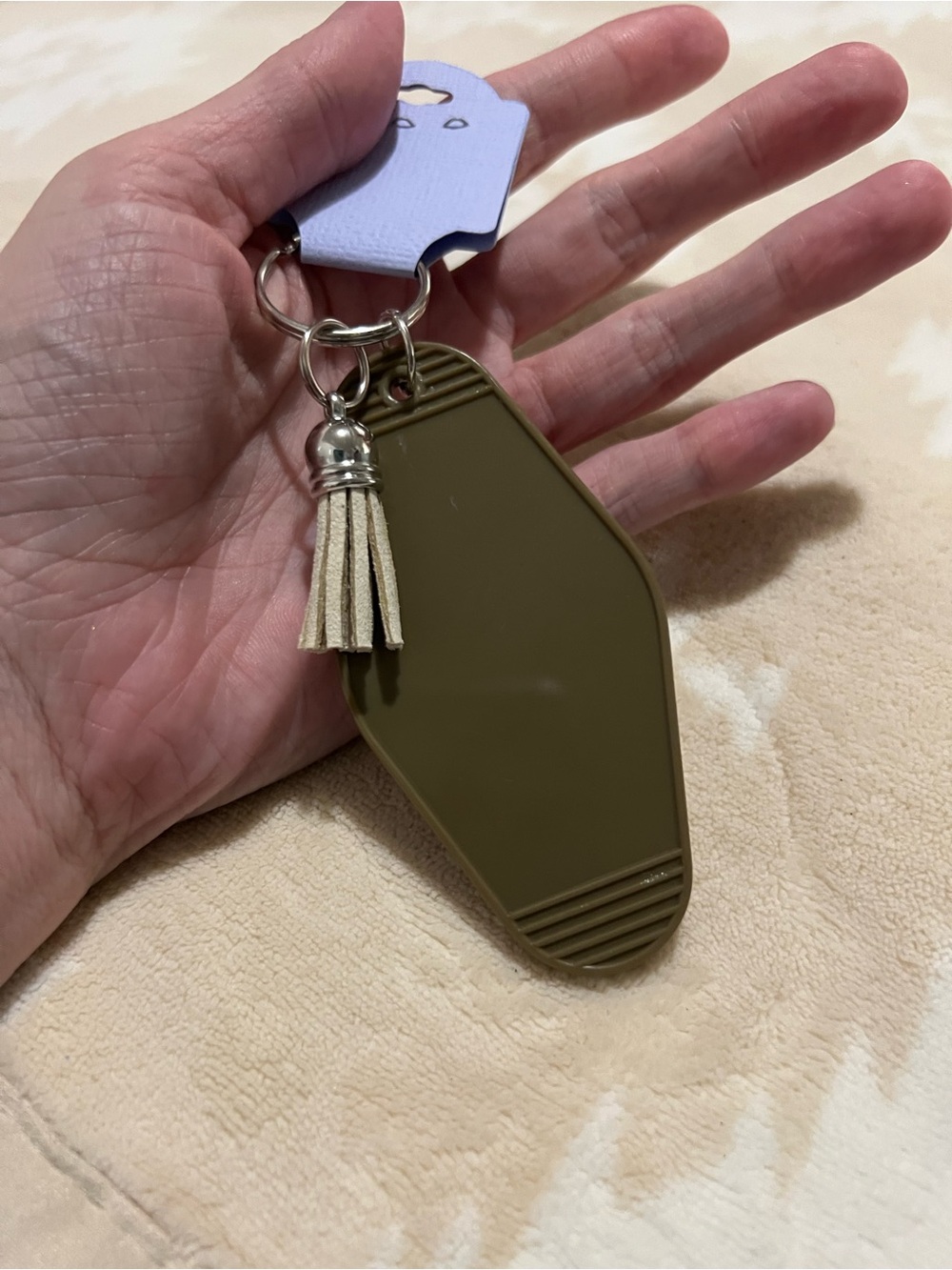 Sea Turtle Keychain 🌊 - Picture 3 of 3